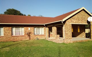 4 Bedroom House in Mayville
