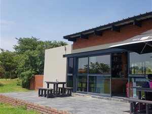 2 Bed Apartment in Jackal Creek Golf Estate