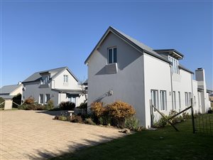 5 Bed House in Nottingham Road