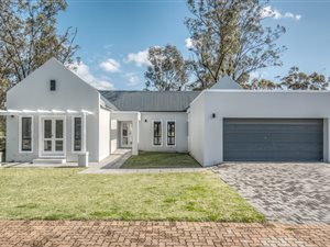 3 Bed House in Greenbushes