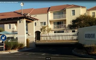 3 Bedroom Apartment in Gordons Bay Central
