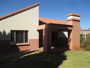 3 Bed House in Bergsig