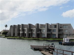 4 Bed Townhouse in Port Owen