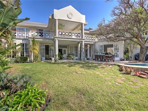 6 Bed House in Dainfern Golf Estate