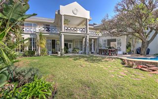 6 Bedroom House in Dainfern Golf Estate