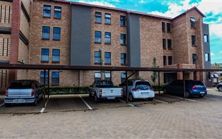 1 Bedroom Apartment in Montana Gardens