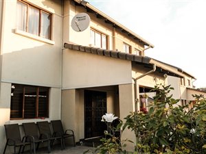 4 Bed Townhouse in Eldo View