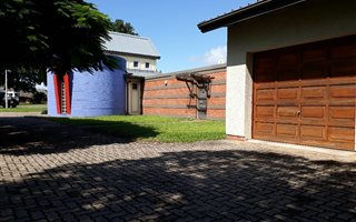 735 m² Office Space in Arboretum