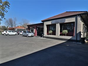 520 m² Office Space in Rynfield
