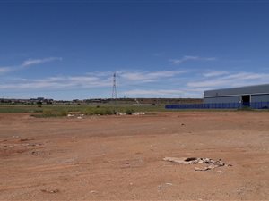 6542 m² Land available in Hamilton