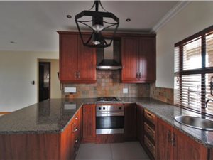3 Bed Apartment in Heritage Hill