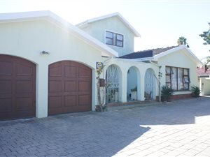 5 Bed House in Soneike