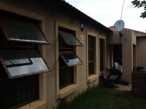 2 Bed Townhouse in Rensburg