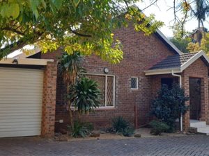 3 Bed Townhouse in Montrose