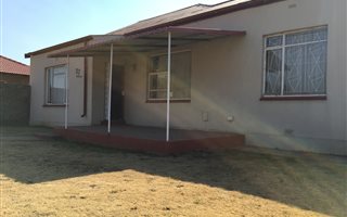 3 Bedroom House in Brakpan North