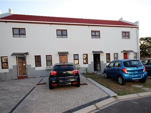 2 Bed Townhouse in Thornton