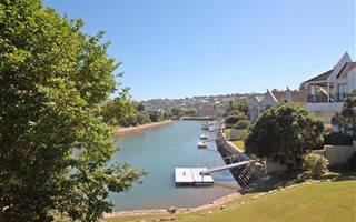 5 Bedroom House in Royal Alfred Marina