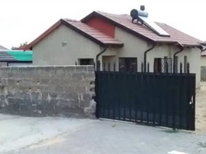3 Bed House in Ebony Park