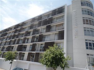 2 Bed Apartment in Upper Claremont
