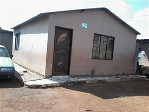2 Bed House in Katlehong