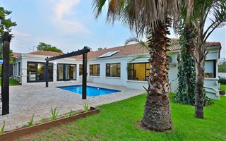 4 Bedroom House in Dainfern Ridge