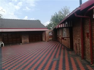 3 Bed House in Bakerton