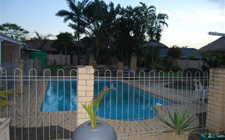 5 Bedroom House in Meerensee