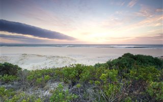 451 m² Land available in Kabeljous