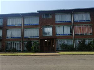 2 Bed Flat in Cruywagenpark