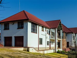 10.8 ha Farm in Hennopspark