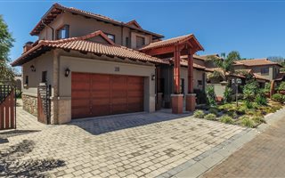 3 Bedroom House in Rynfield