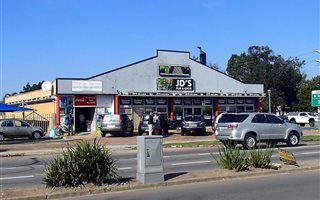 640 m² Commercial space in George South