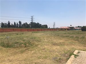 700 m² Land available in Strubenvale