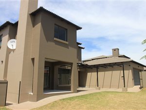 3 Bed House in Midlands Estate