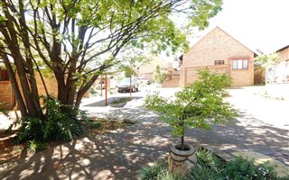 3 Bedroom Townhouse in Monument