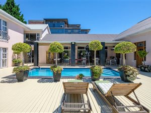 13 Bed House in Bodorp
