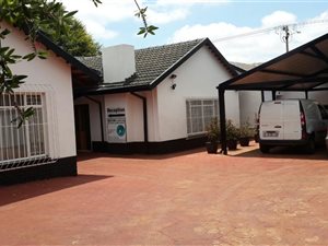 551 m² Office Space in Wierda Park