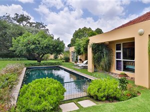 6 Bed House in Winston Ridge