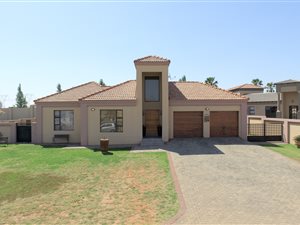 3 Bedroom House in Vereeniging Central