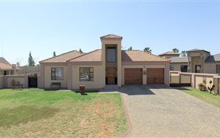 3 Bedroom House in Vereeniging Central