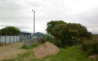 780 m² Land available in Sezela