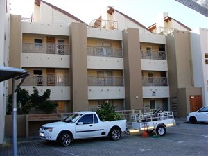 2 Bed Apartment in Boland Park