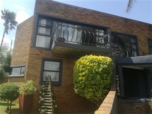 3 Bed House in Aviary Hill
