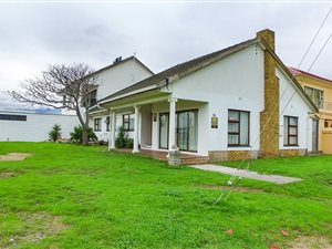 4 Bed House in Rusthof