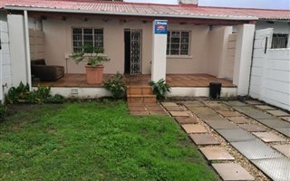 2 Bedroom House in Plumstead