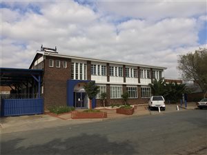 1198 m² Industrial space in Benrose