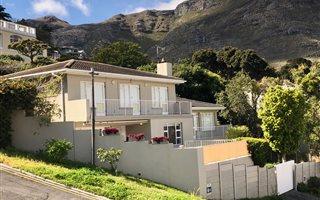 4 Bedroom House in Scott Estate
