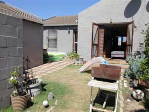 2 Bed House in Edgemead