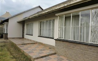 3 Bedroom House in Witpoortjie