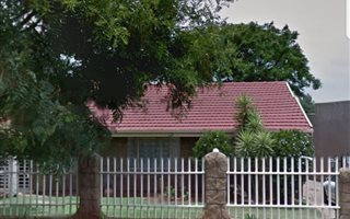 3 Bedroom House in Bosmont